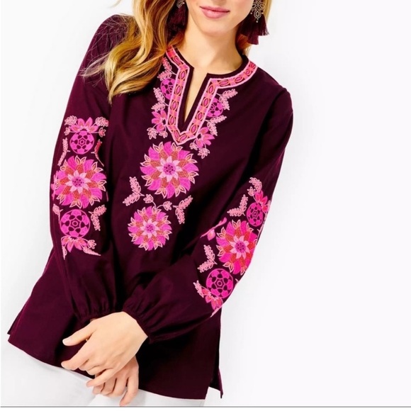 Lilly Pulitzer Tops - Lilly Pulitzer Corbett’s Tunic pink embroidered floral v neck blouse top small